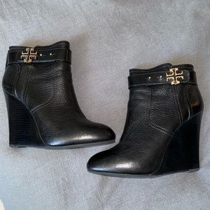 Tory Burch wedge booty